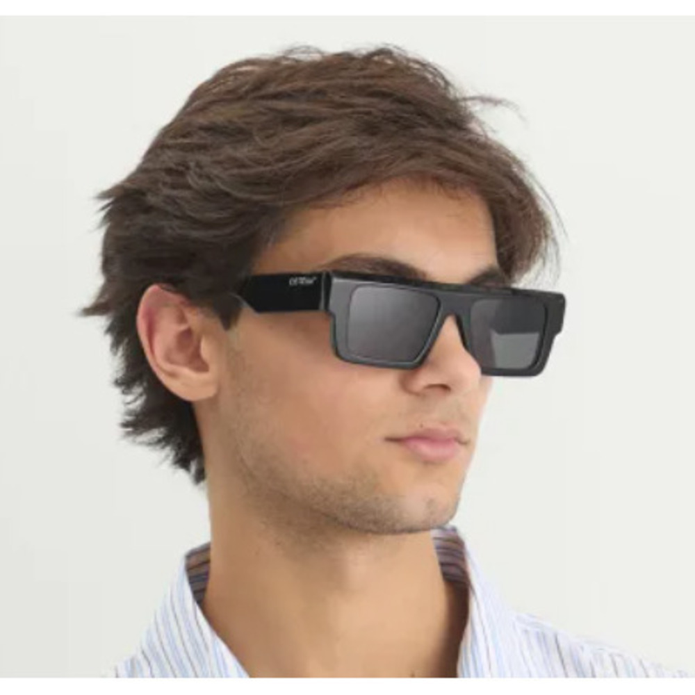 NWT Off-White Minneapolis Black 52mm Sunglasses